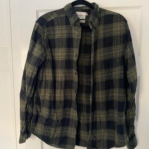 Mens green plaid shirt size Large
